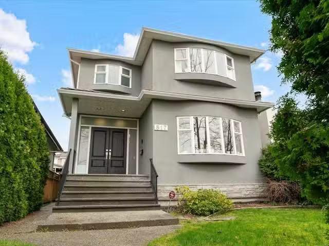 House for sale in Vancouver, Vancouver West, 817 W 60th Avenue.