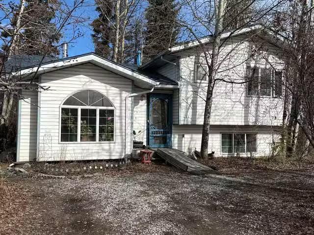 House for sale in Vanderhoof, Vanderhoof And Area, 313 W Stewa.