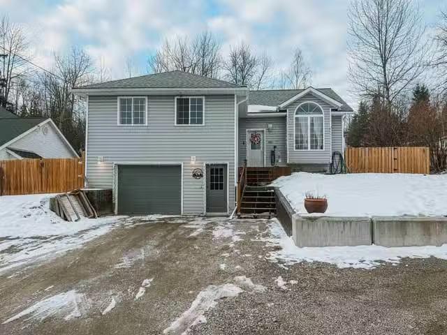 House for sale in Vanderhoof, Vanderhoof And Area, 398 W 5th S.
