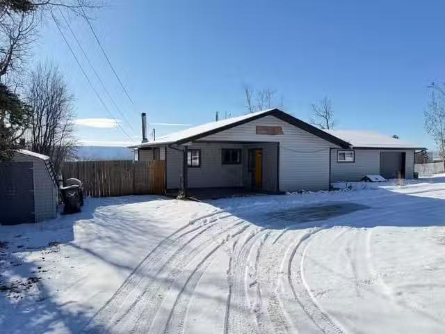 House for sale in Vanderhoof, Vanderhoof And Area, 864 Old Loo.