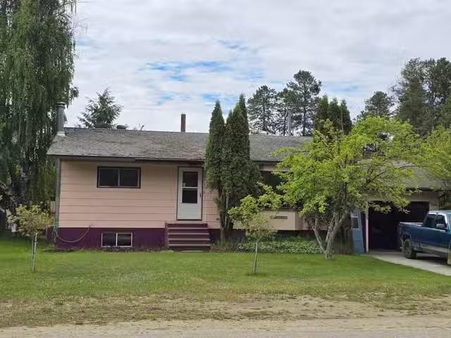 House for sale in Valemount, Robson Valley, 1355 7th Avenue, 2.