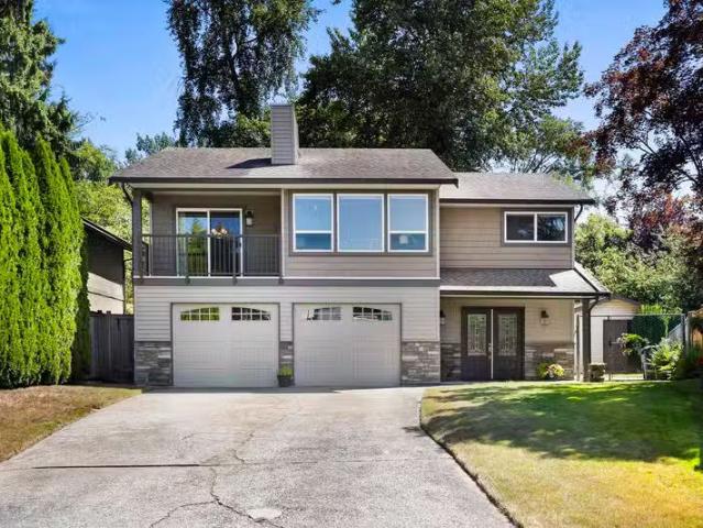 House for sale in Walnut Grove, Langley, Langley, 20471 90 Cre.