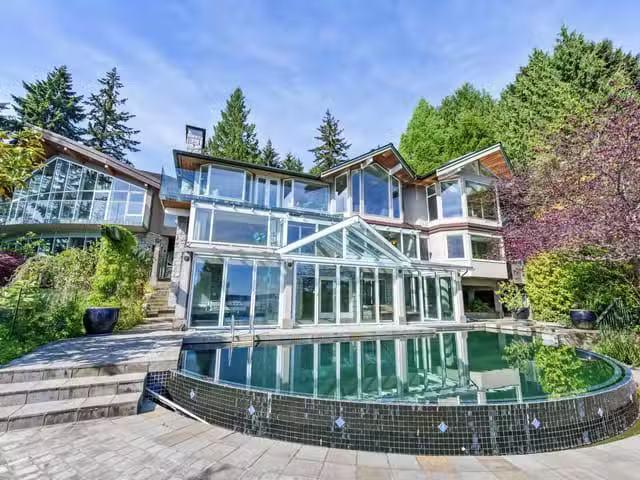 House for sale in West Vancouver, West Vancouver, 4253 Rockban.