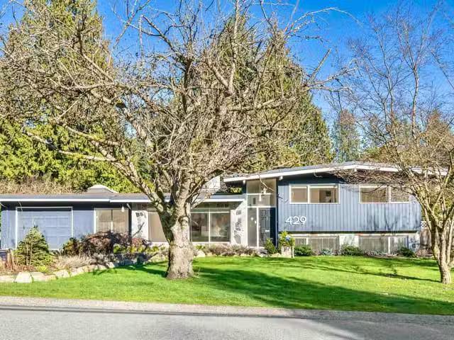 House for sale in West Vancouver, West Vancouver, 429 Newlands.