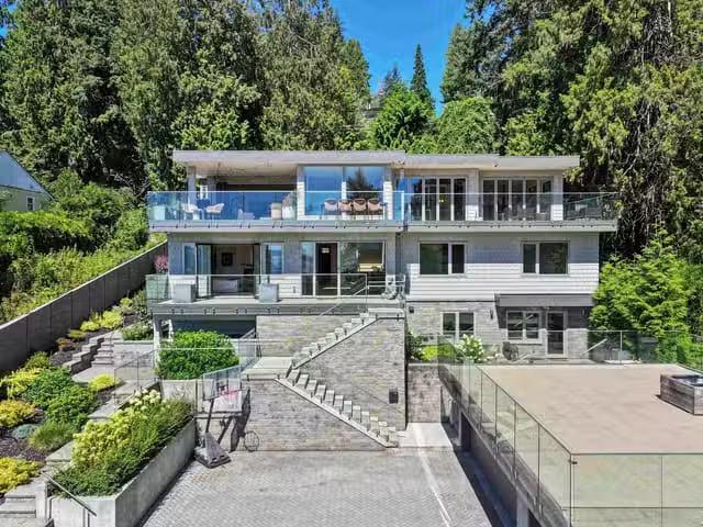 House for sale in West Vancouver, West Vancouver, 4701 Piccadi.