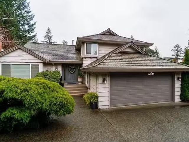 House for sale in West Vancouver, West Vancouver, 4820 Headlan.
