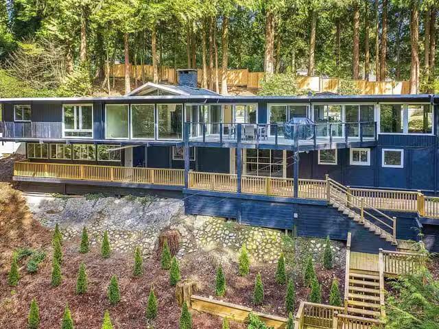 House for sale in West Vancouver, West Vancouver, 530 Hadden D.