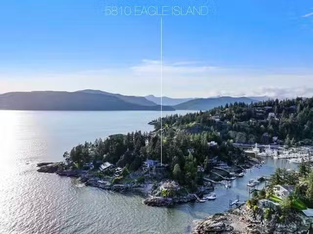 House for sale in West Vancouver, West Vancouver, 5810 Eagle I.