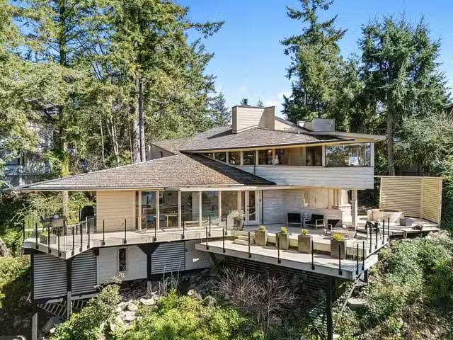 House for sale in West Vancouver, West Vancouver, 6011 Eagleri.