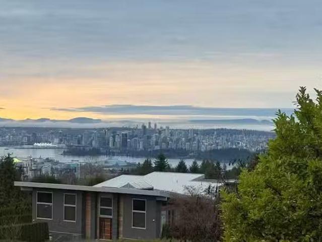 House for sale in West Vancouver, West Vancouver, 657 Andover.