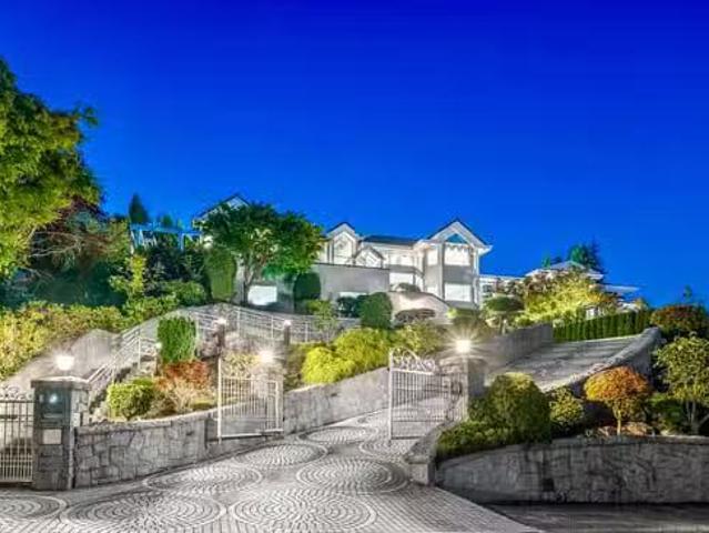 House for sale in West Vancouver, West Vancouver, 965 King Geo.