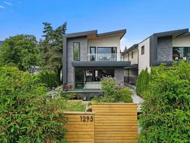 House for sale in West Vancouver, West Vancouver, 1295 Duchess.