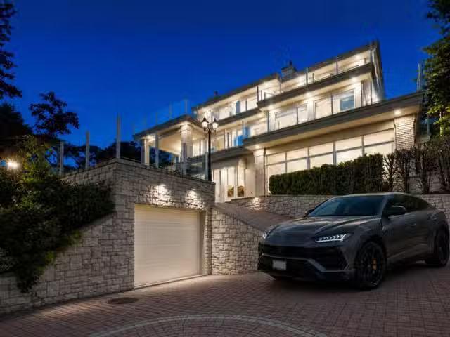 House for sale in West Vancouver, West Vancouver, 1629 Langton.