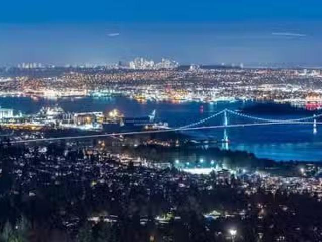 House for sale in West Vancouver, West Vancouver, 2426 Halston.
