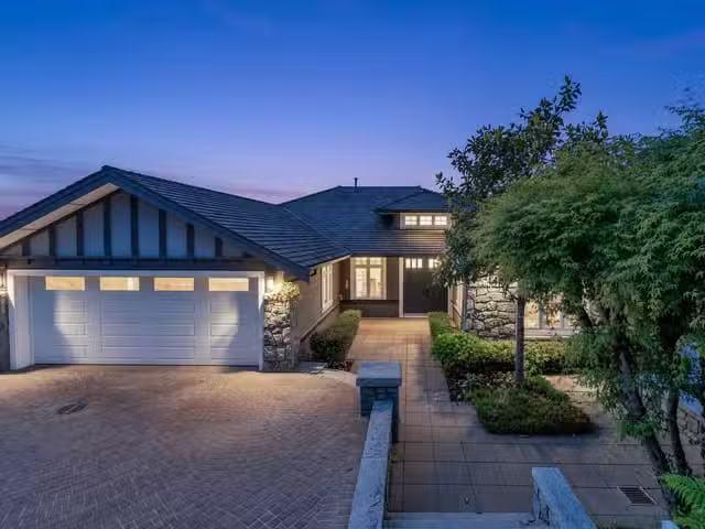 House for sale in West Vancouver, West Vancouver, 2673 Folkest.