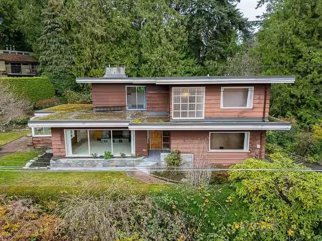 House for sale in West Vancouver, West Vancouver, 2847 Mathers.