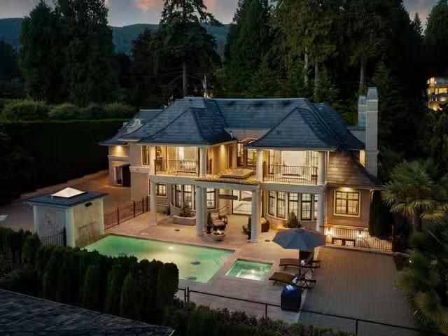 House for sale in West Vancouver, West Vancouver, 2912 Mathers.