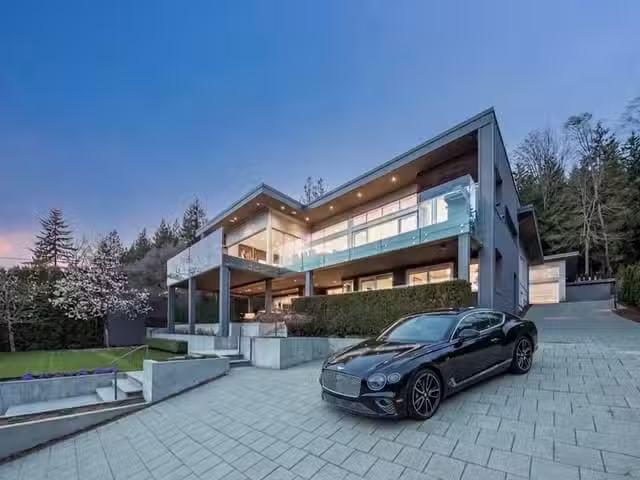 House for sale in West Vancouver, West Vancouver, 3305 Westmou.