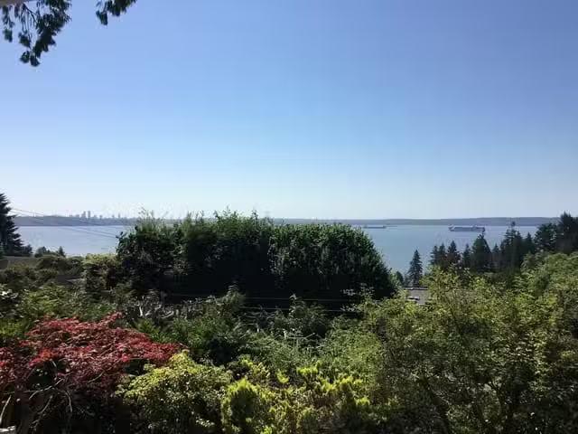 House for sale in West Vancouver, West Vancouver, 3519 Mathers.