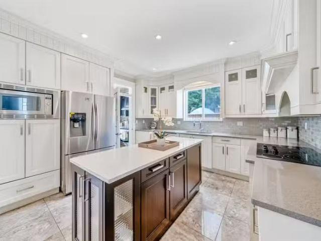 House for sale in Whalley, Surrey, North Surrey, 12956 106a Av.