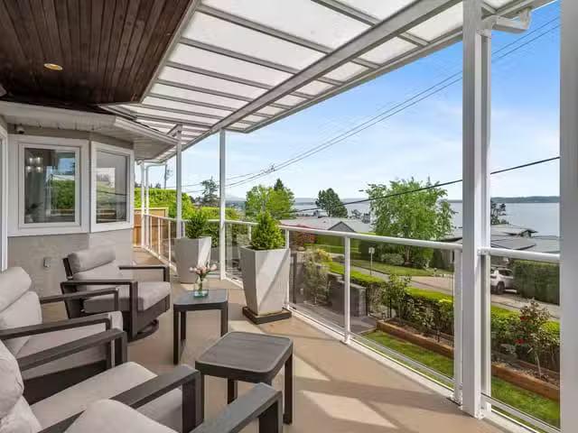 House for sale in White Rock, South Surrey White Rock, 14357 S.