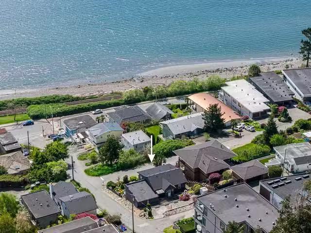 House for sale in White Rock, South Surrey White Rock, 14535 S.