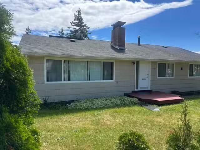 House for sale in White Rock, South Surrey White Rock, 15644 R.