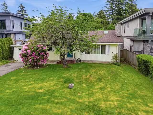 House for sale in White Rock, South Surrey White Rock, 1570 Br.