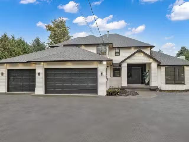 House for sale in White Rock, South Surrey White Rock, 18040 2.