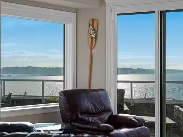 House for sale in White Rock, South Surrey White Rock, 1087 Fi.