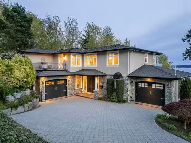 House for sale in White Rock, South Surrey White Rock, 1266 Ev.