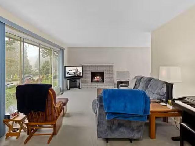 House for sale in White Rock, South Surrey White Rock, 13771 M.