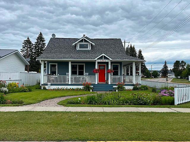 House For Sale In Whitecourt, Ab