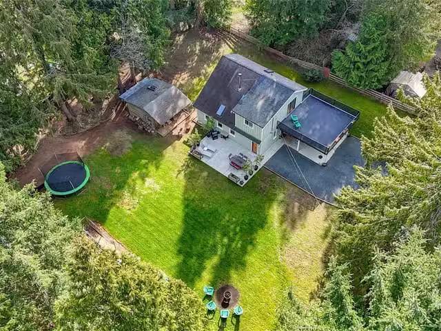 House for sale in Whiskey Creek, 864 Carson Rd, 1032996