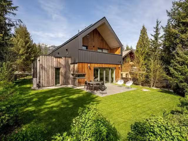 House for sale in Whistler, Whistler, 6187 Eagle Drive, 263144.