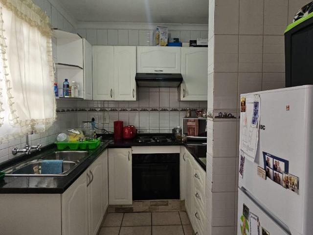 House For Sale in Winchester Hills, Johannesburg