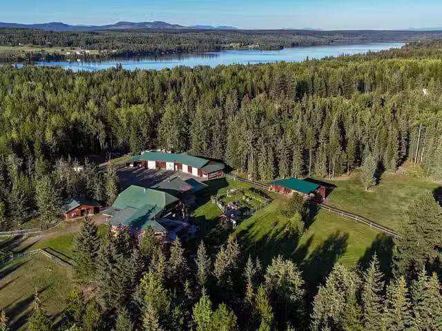 House for sale in Williams Lake, Williams Lake, 2982 W Big Lak.