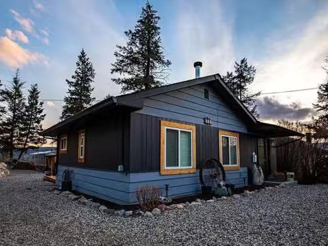 House for sale in Williams Lake, Williams Lake, 909 Proctor St.