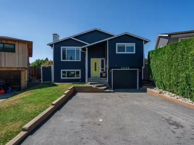 House for sale in Willoughby Heights, Langley, Langley, 2940 W.