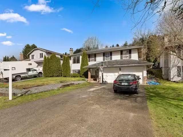 House for sale in Abbotsford, Abbotsford, 2300 Harper Drive, 2.