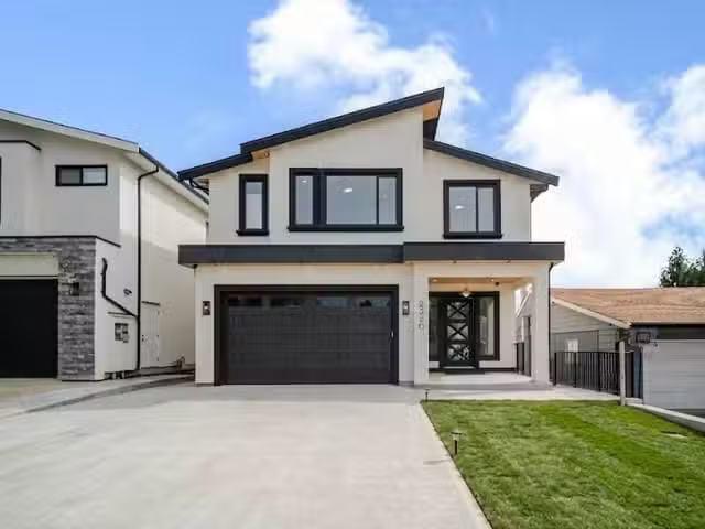 House for sale in Abbotsford, Abbotsford, 2320 Cascade Street.