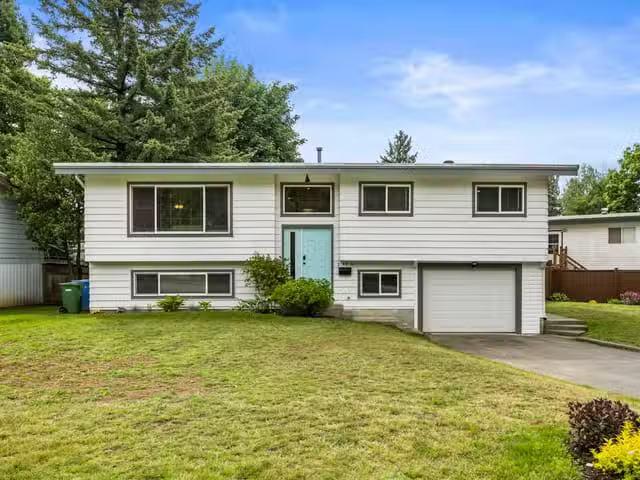 House for sale in Abbotsford, Abbotsford, 2454 Aladdin Crescen.