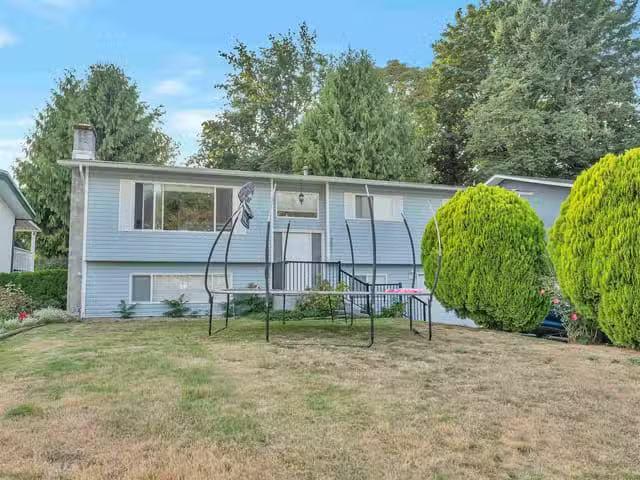 House for sale in Abbotsford, Abbotsford, 2651 Macbeth Crescen.