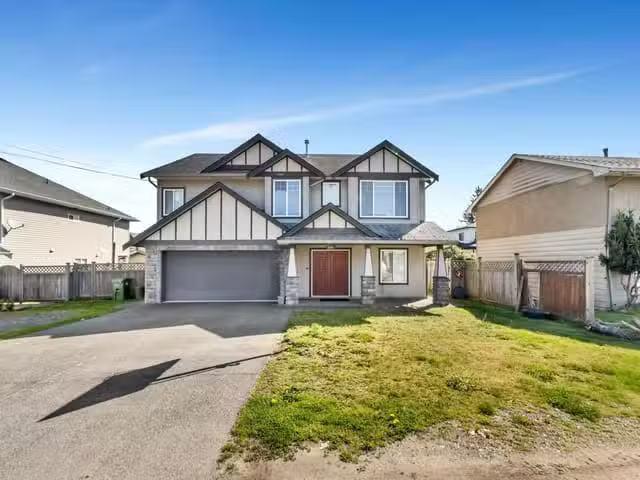 House for sale in Abbotsford, Abbotsford, 2690 Victoria Street.