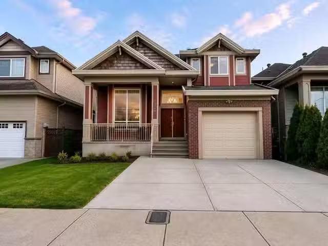 House for sale in Abbotsford, Abbotsford, 27760 Pullman Avenue.