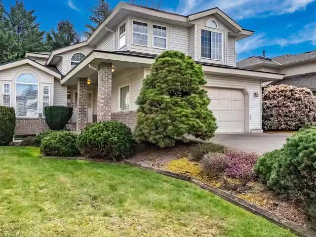 House for sale in Abbotsford, Abbotsford, 2983 Southern Cresce.