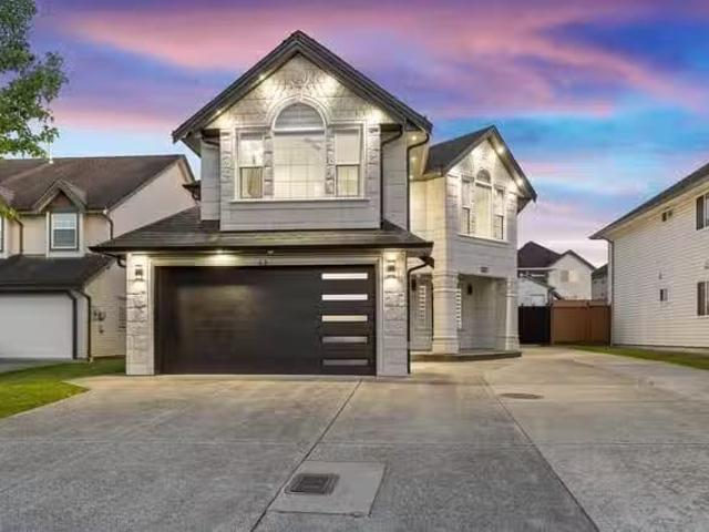 House for sale in Abbotsford, Abbotsford, 31626 Harmony Court.