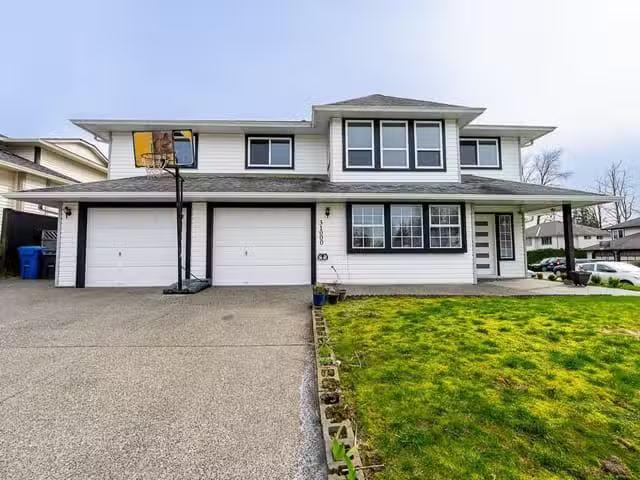 House for sale in Abbotsford, Abbotsford, 31000 Sidoni Avenue.