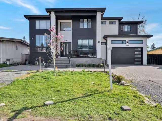 House for sale in Abbotsford, Abbotsford, 32244 Pineview Avenu.