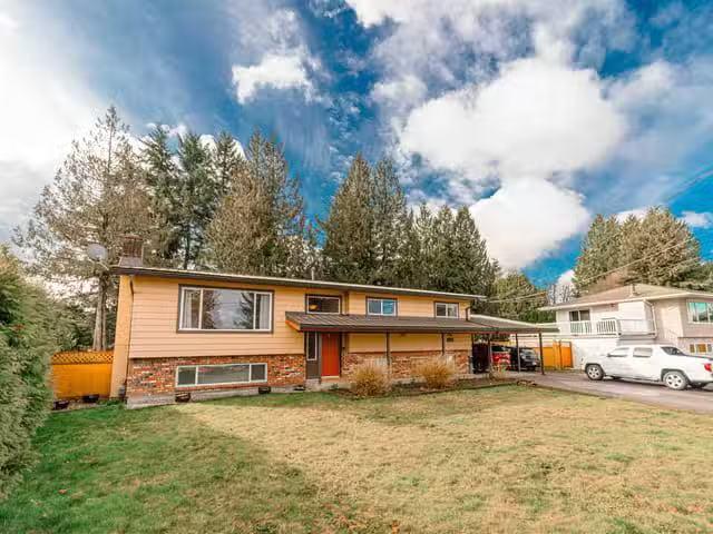 House for sale in Abbotsford, Abbotsford, 33450 Huggins Avenue.